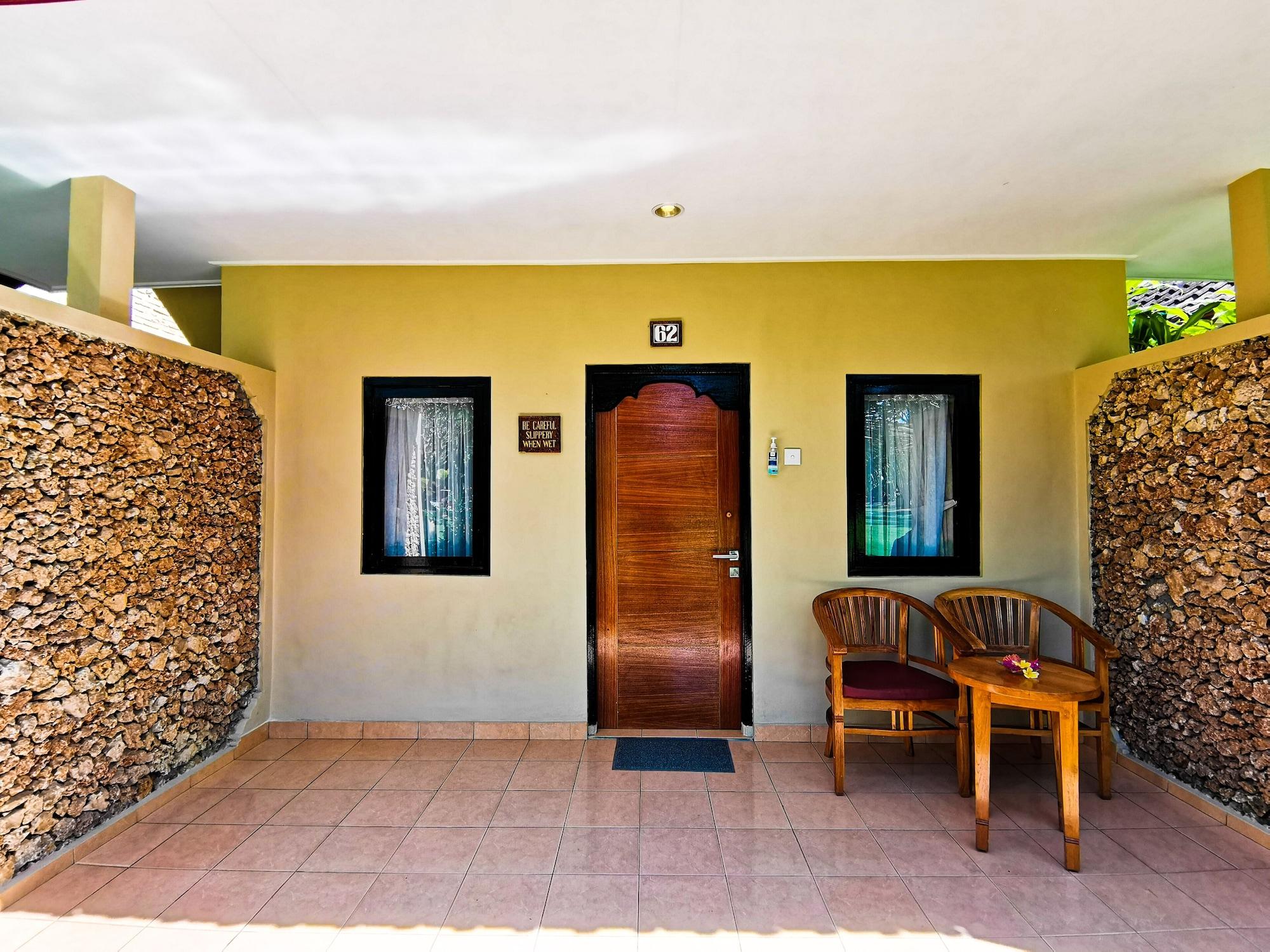 Kuta Puri Bungalows, Villas And Resort Екстериор снимка