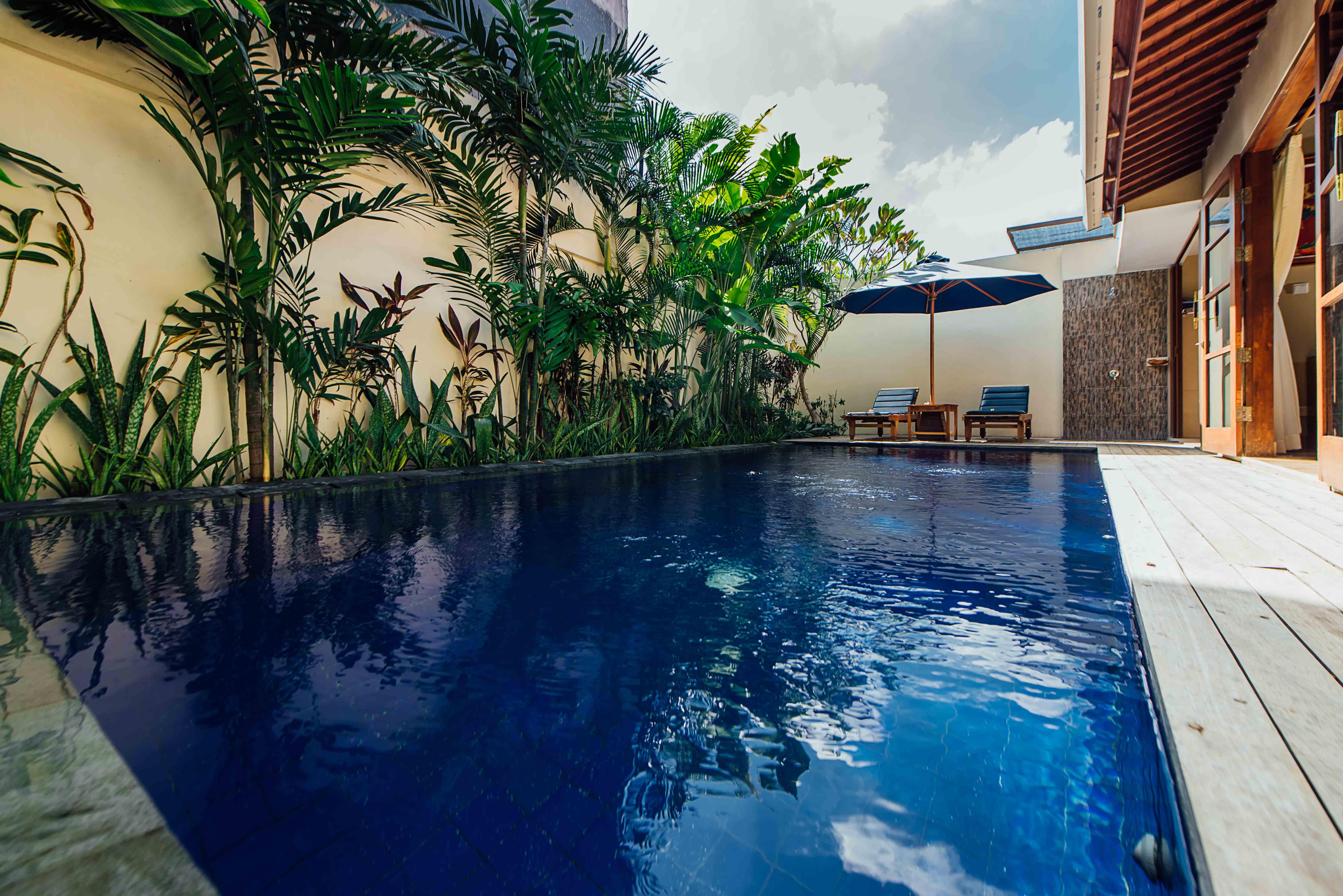 Kuta Puri Bungalows, Villas And Resort Екстериор снимка