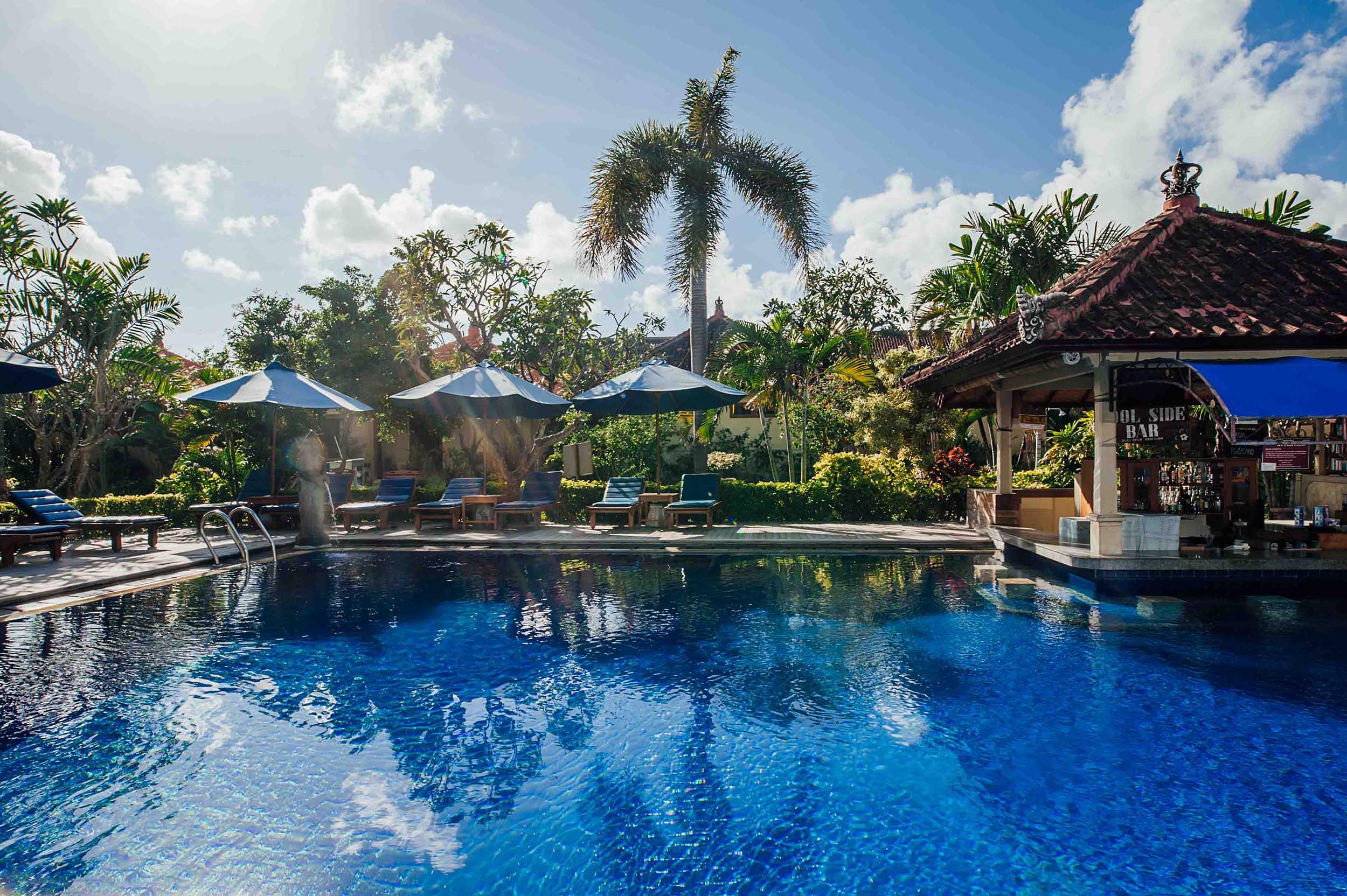 Kuta Puri Bungalows, Villas And Resort Екстериор снимка