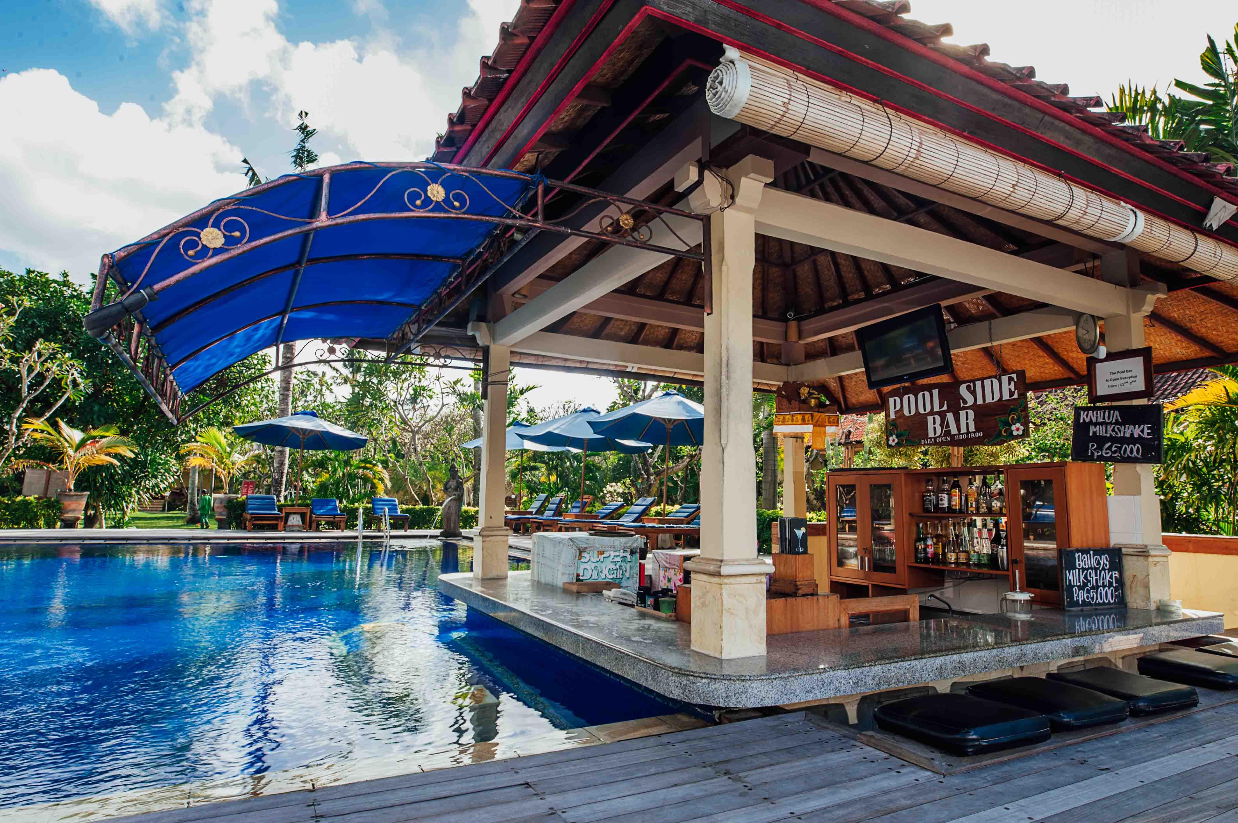 Kuta Puri Bungalows, Villas And Resort Екстериор снимка