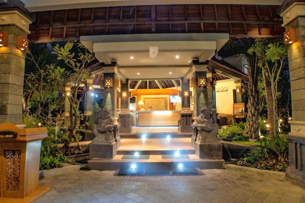 Kuta Puri Bungalows, Villas And Resort Екстериор снимка