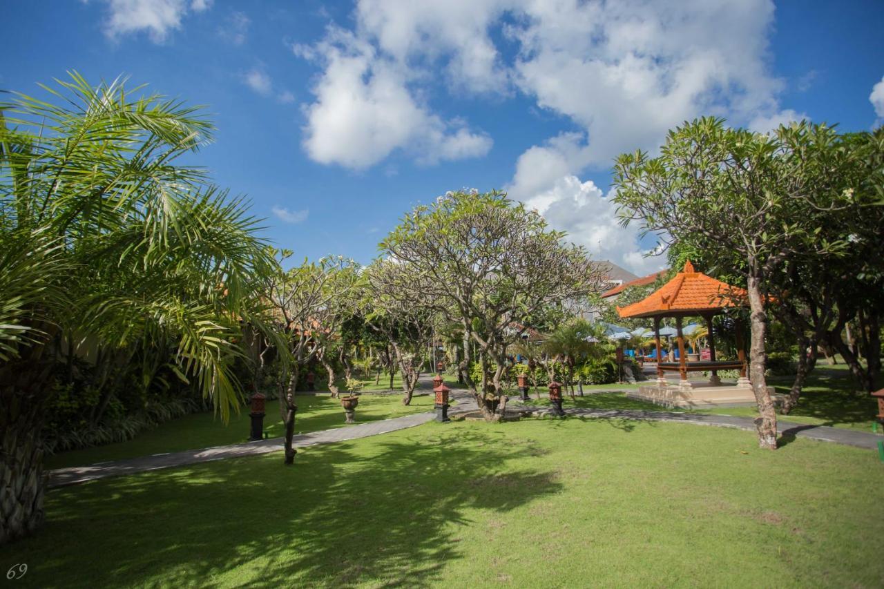 Kuta Puri Bungalows, Villas And Resort Екстериор снимка